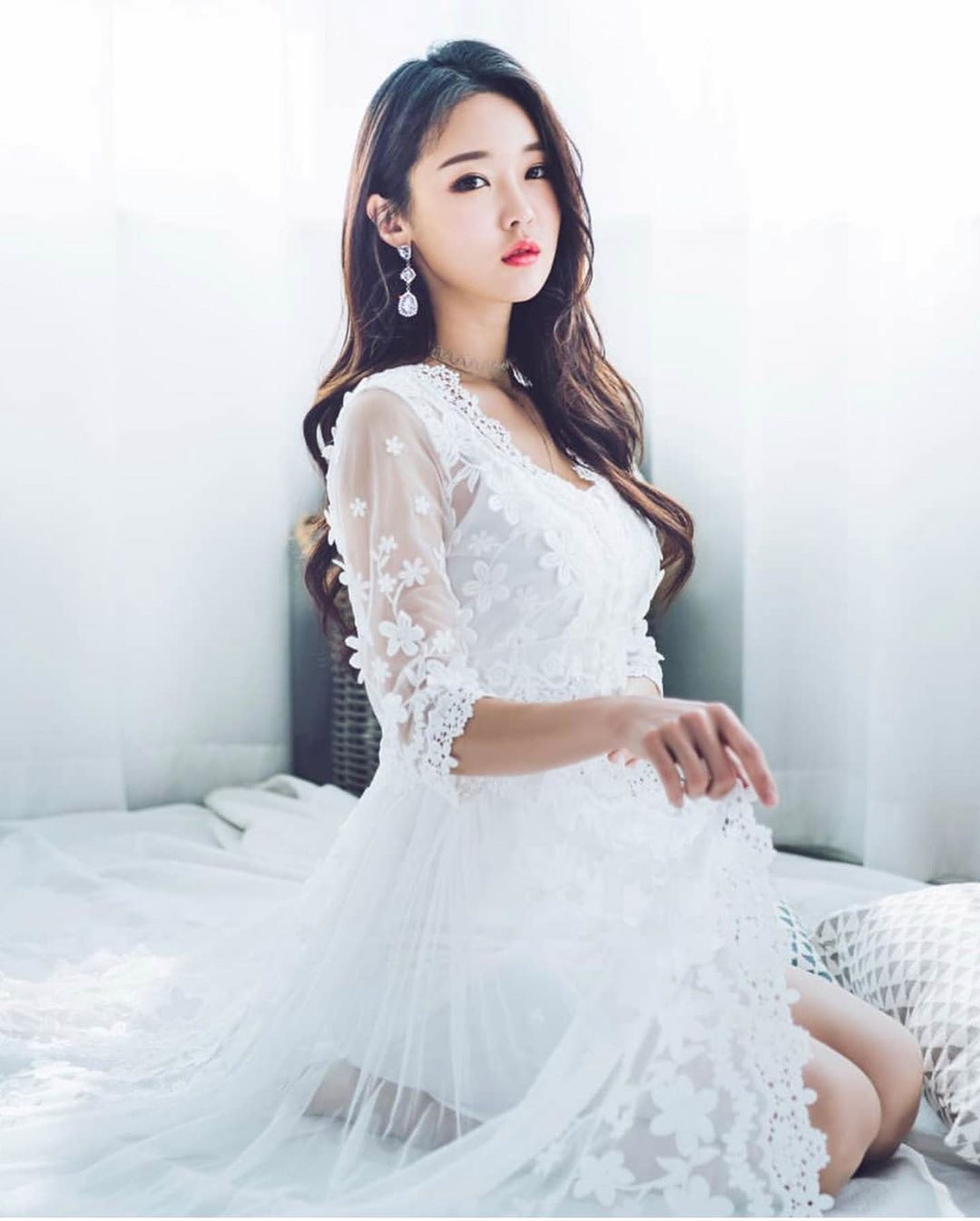 略帶仙氣清晰外表 韓國甜姊兒笑容融化網友的心-第1章-图片15