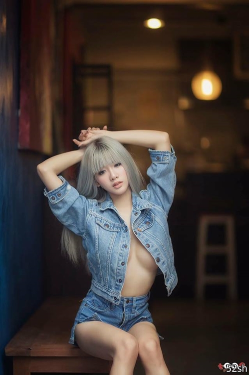 「白髮小魔女」曼谷爆乳 Lookgade Chadaporn-第1章-图片19