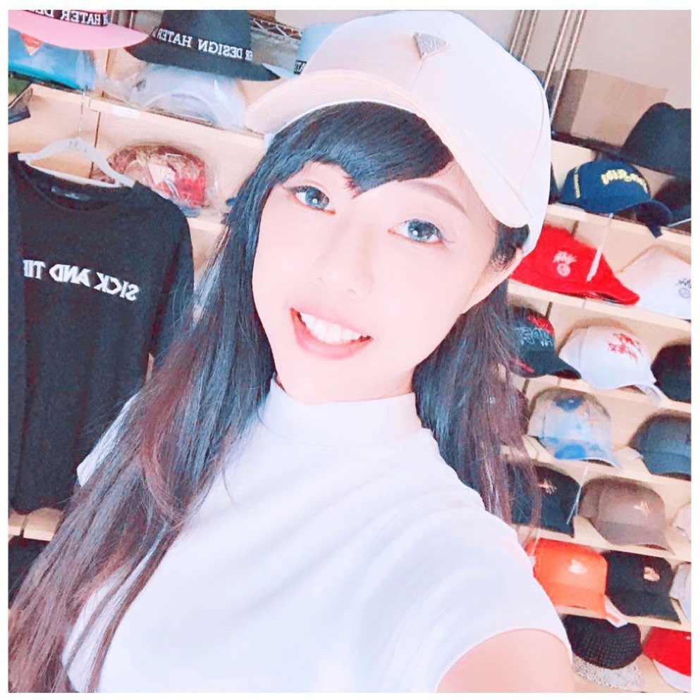 The shape of Mina Snow White is super round and colorful and has a body that makes netizens all in love.-第1章-图片2