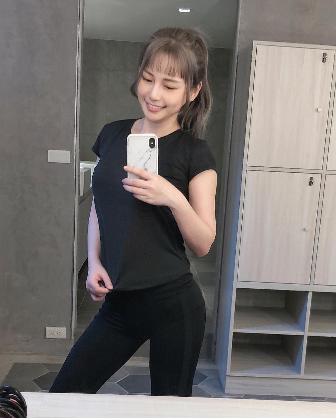 氣質美女陳樂樂 IG上曬傲人身材 「凶器大到快掉出來」-第1章-图片9