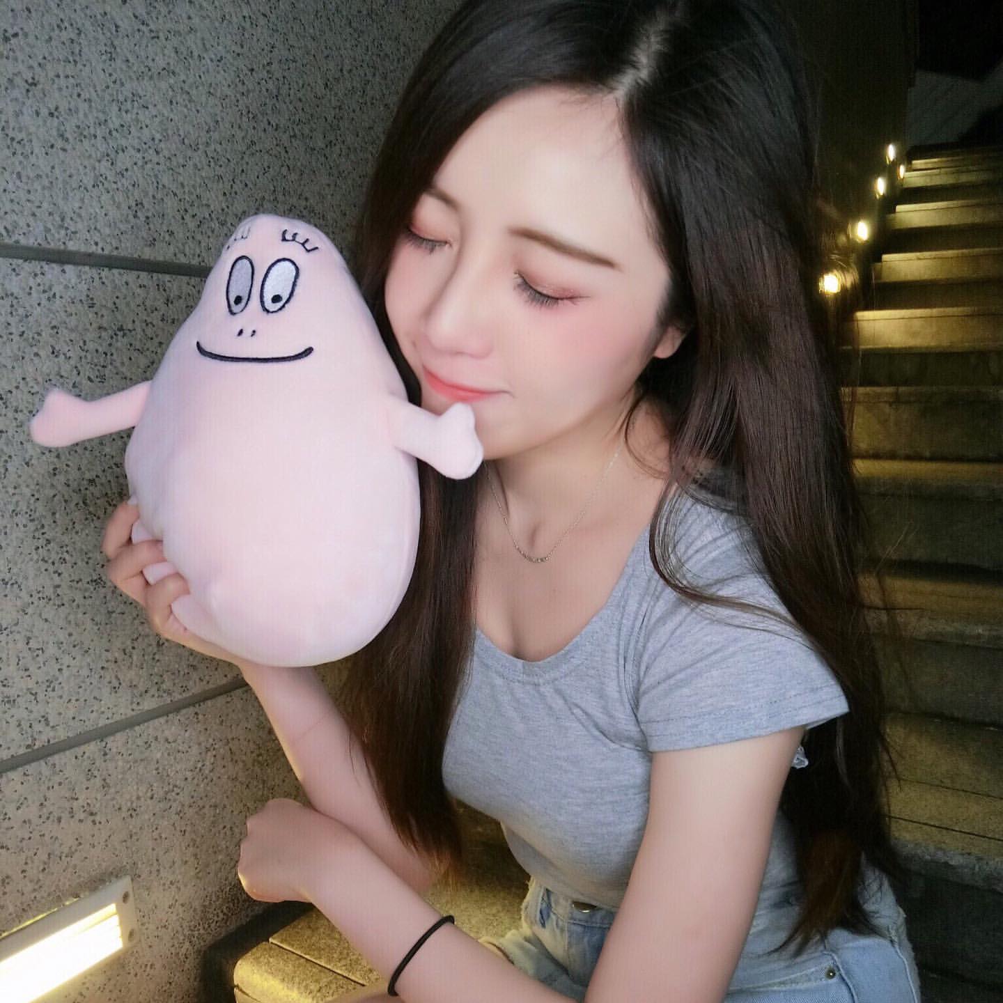 Beautiful non-scientific men watched ININ's special angel.-第1章-图片6
