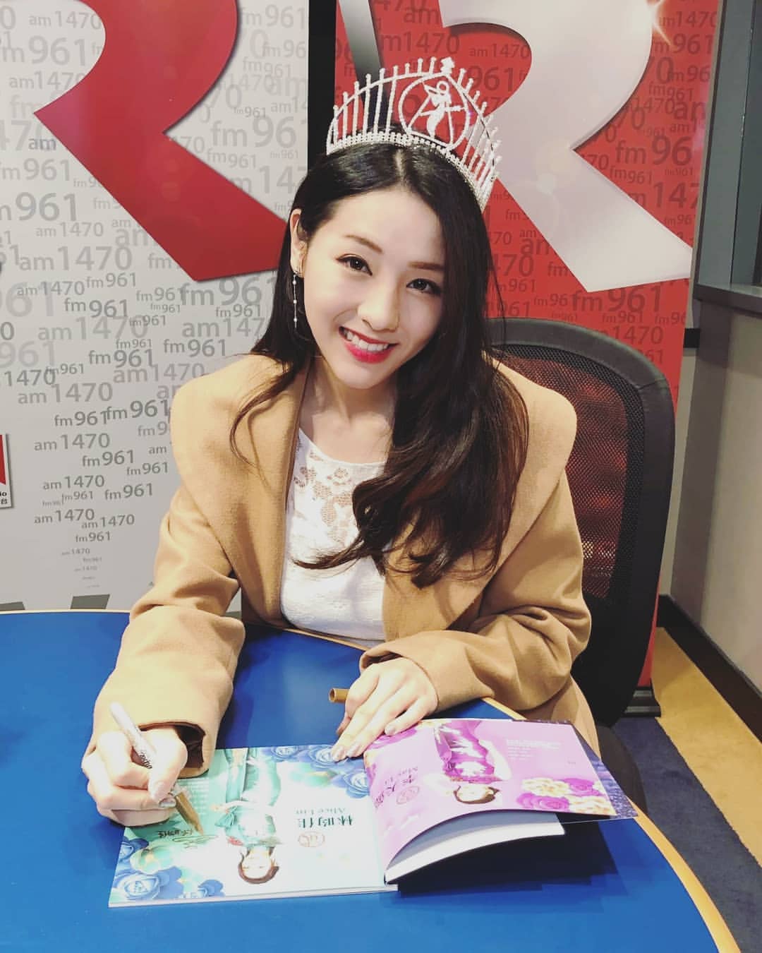 Alice Lin 泳衣開開露「渾圓嫩乳」..誘人身材超引遐想-第1章-图片1