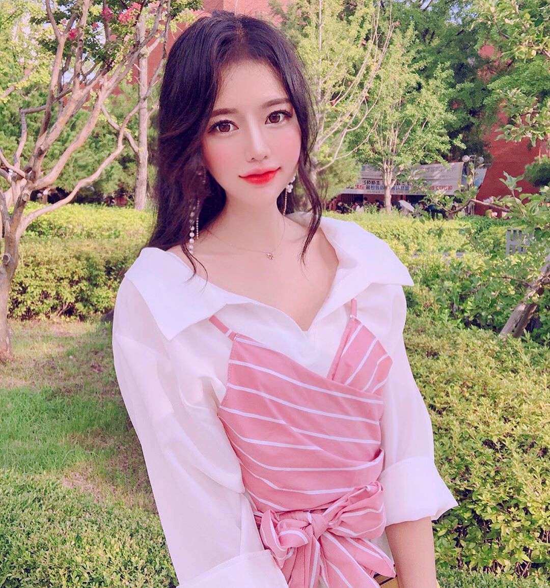 泡菜姊雪白豪乳外洩 逆天美腿讓網友戀愛感爆棚-第1章-图片20