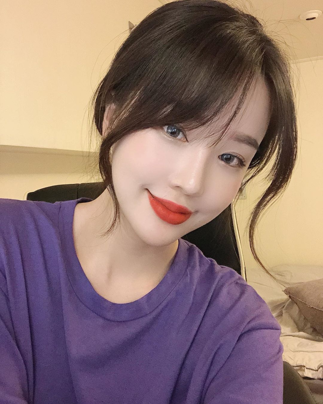 一雙白嫩美腿笑容美顏好心動 極品身材曲線秒圈粉-第1章-图片11