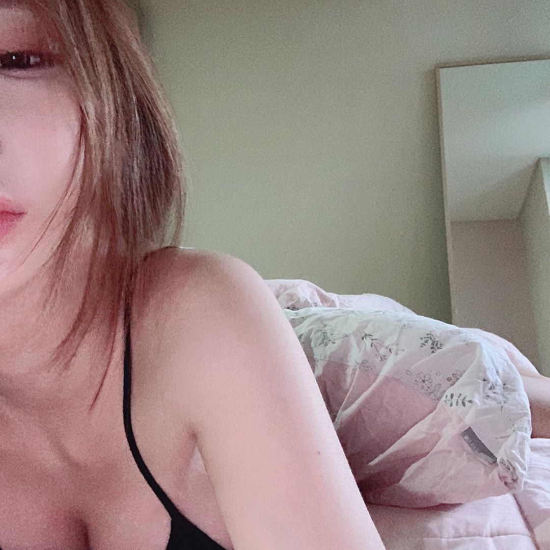 顯眼巨乳形狀上陣 包不住的雙峰大飽眼福人人愛-第1章-图片7