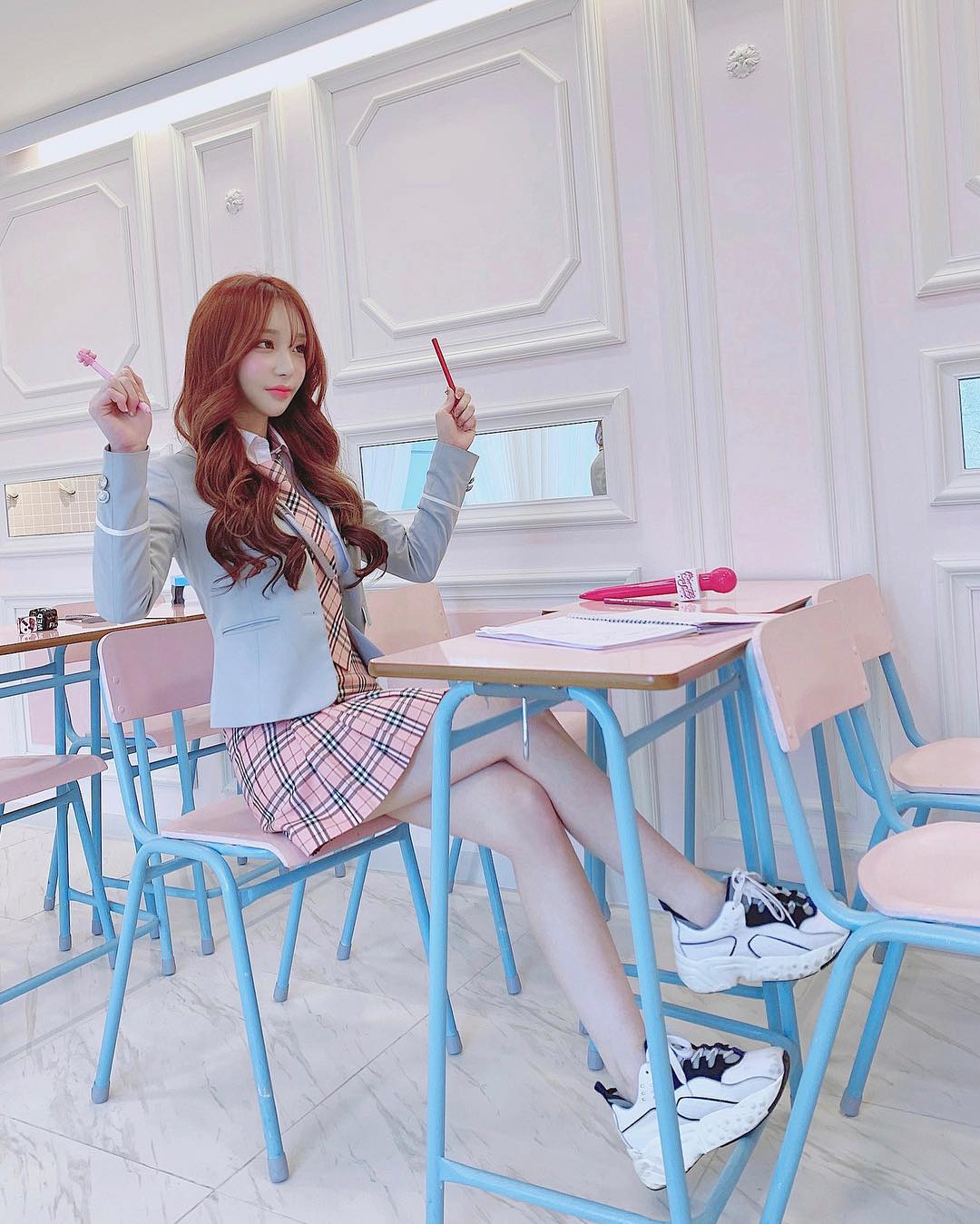 顯眼巨乳形狀上陣 包不住的雙峰大飽眼福人人愛-第1章-图片10