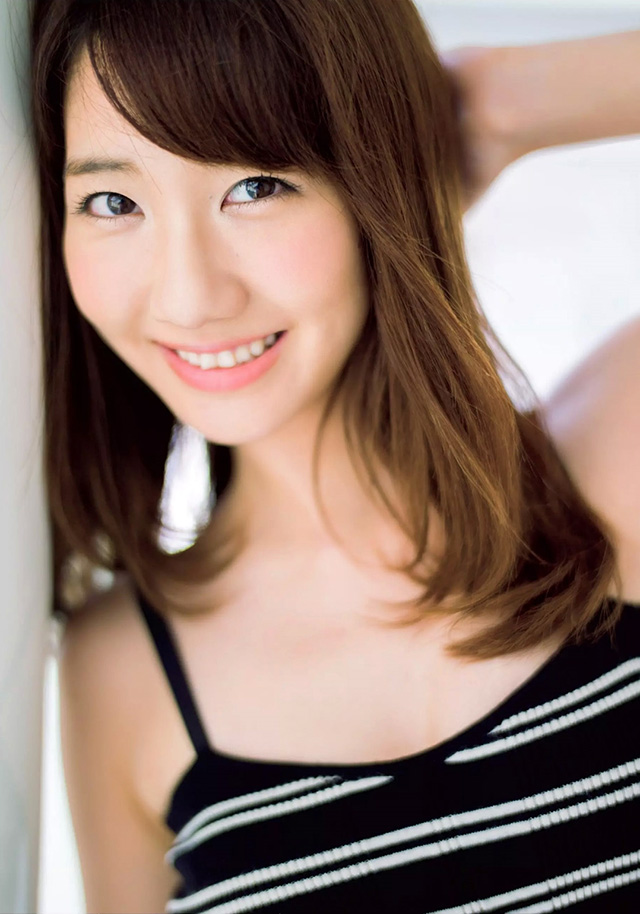 2015年9月17日【寫真】AKB48柏木由紀親密照後復出拍寫真海邊沙發展性感 (16P)-第1章-图片6