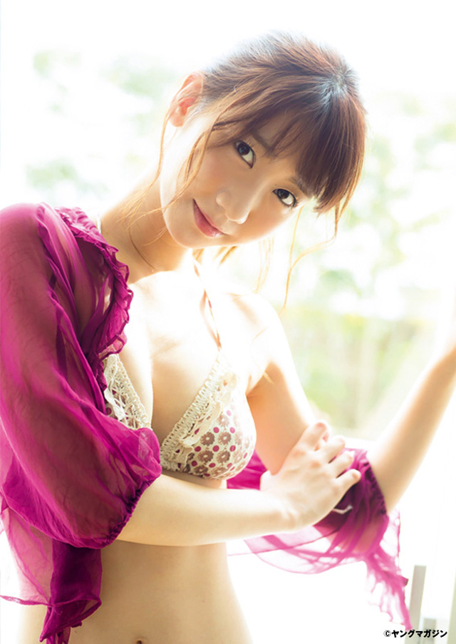 2015年12月21日【寫真】柏木由紀性感谷胸上陣努力挽救因親密照流失人氣 (12P)-第1章-图片9