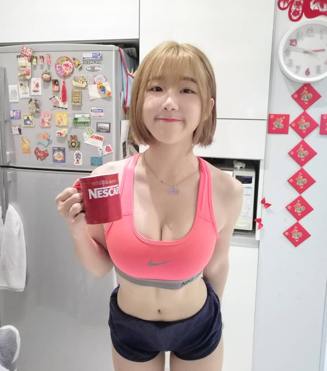 It makes people feel happy with sweet sugar.-第1章-图片14