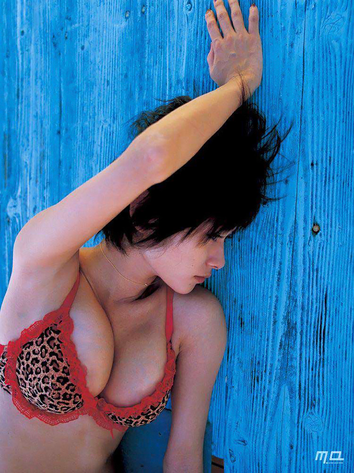 【寫真】真木陽子為收視再拍性感寫真重溫她過去半裸G奶極限誘惑 (35P)-第1章-图片14