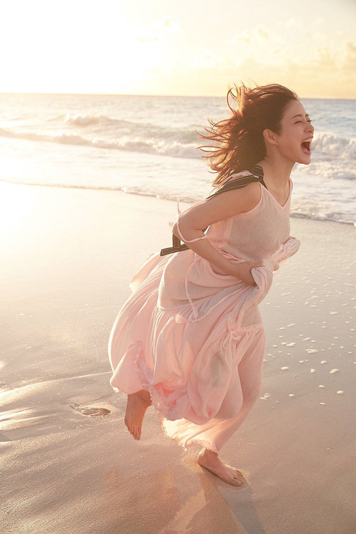 石原里美推出6年來首本寫真集古巴性感解放記念踏入30歲 (32P)-第1章-图片10