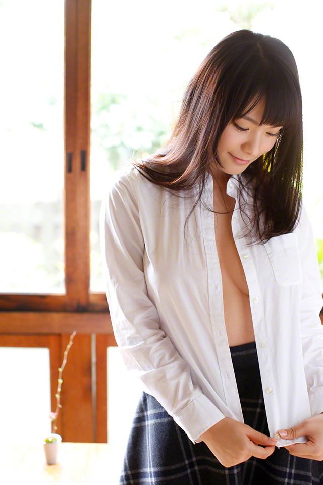 2015年11月3日【寫真】寫真DVD女王星名美津紀大展現中日混血H奶吸引力 (21P)-第1章-图片4