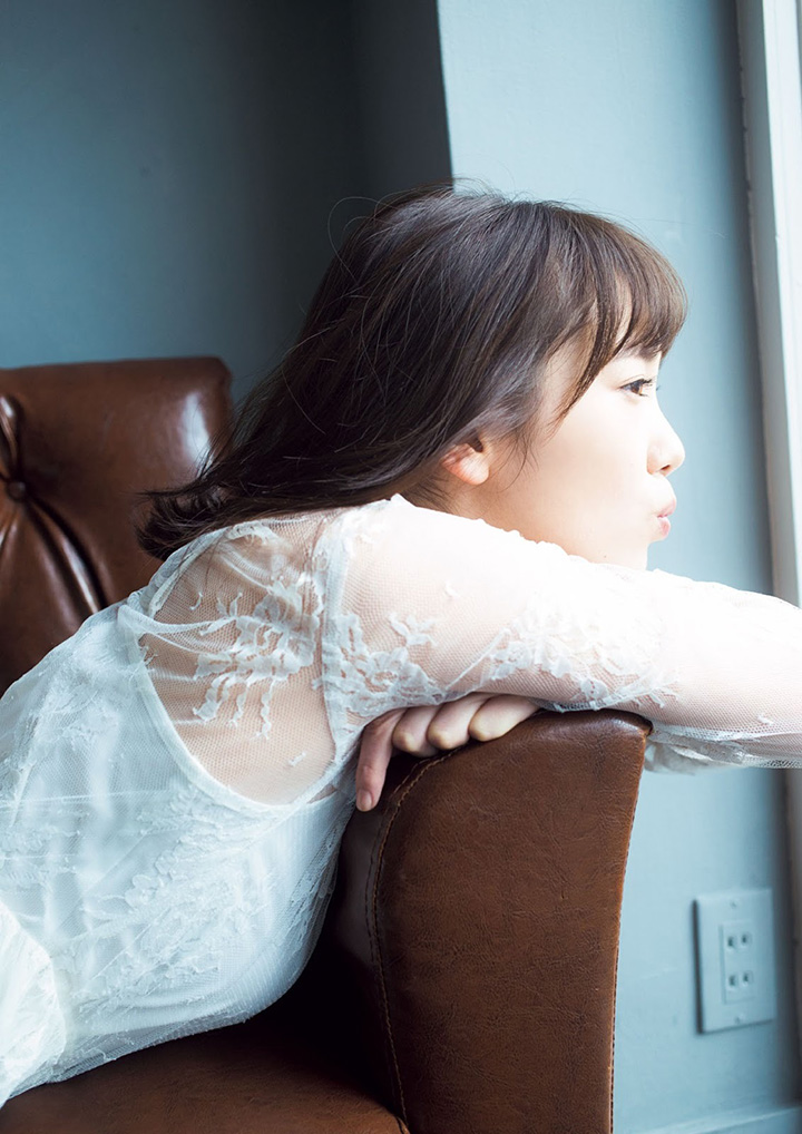 飯豐萬理江慶祝20歲寫真集首度挑戰內衣泳裝性感 (24P)-第1章-图片17