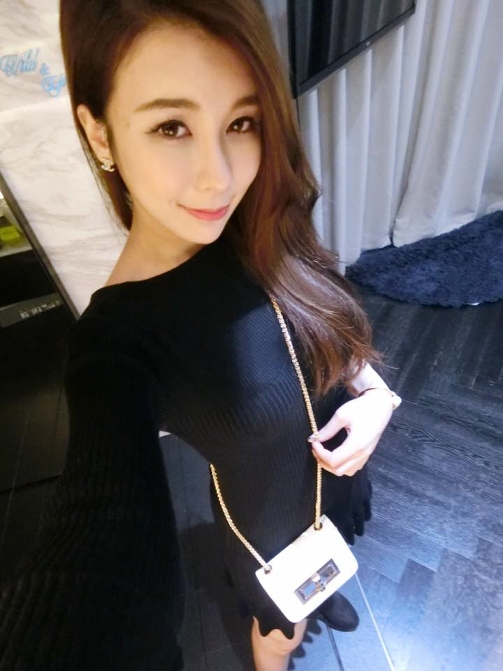 塔羅牌占卜正妹 Wiki-第1章-图片3