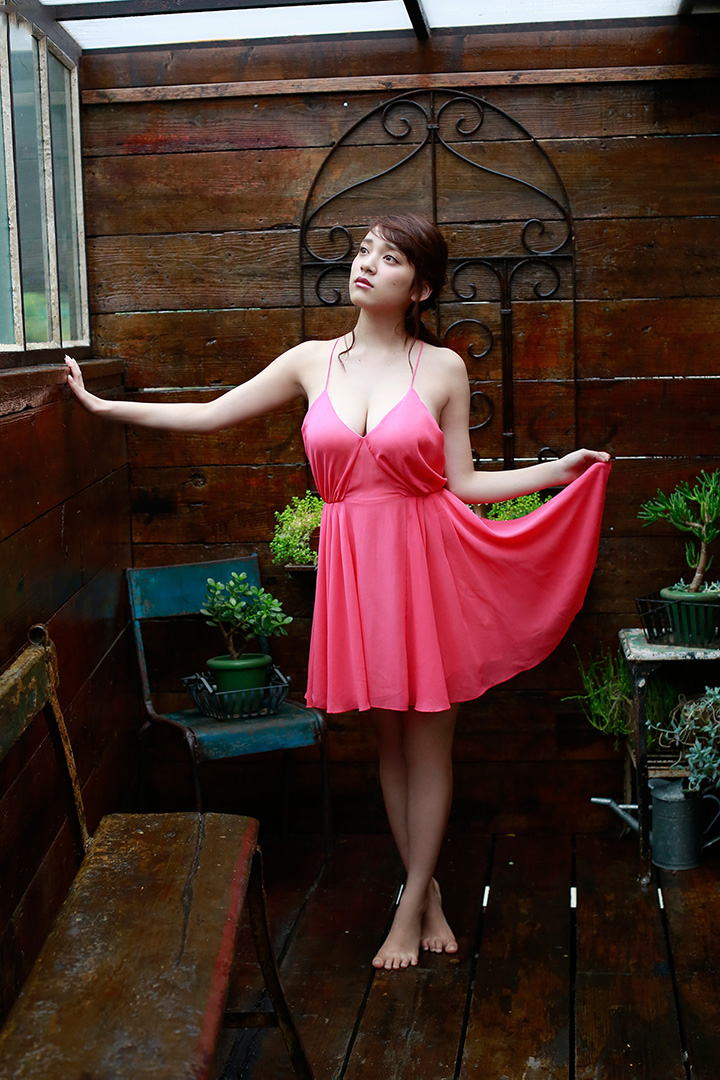 2017年3月29日【寫真】20歲都丸紗也華潛伏期間讓大家重新記起她的誘人F奶 (34P)-第1章-图片21