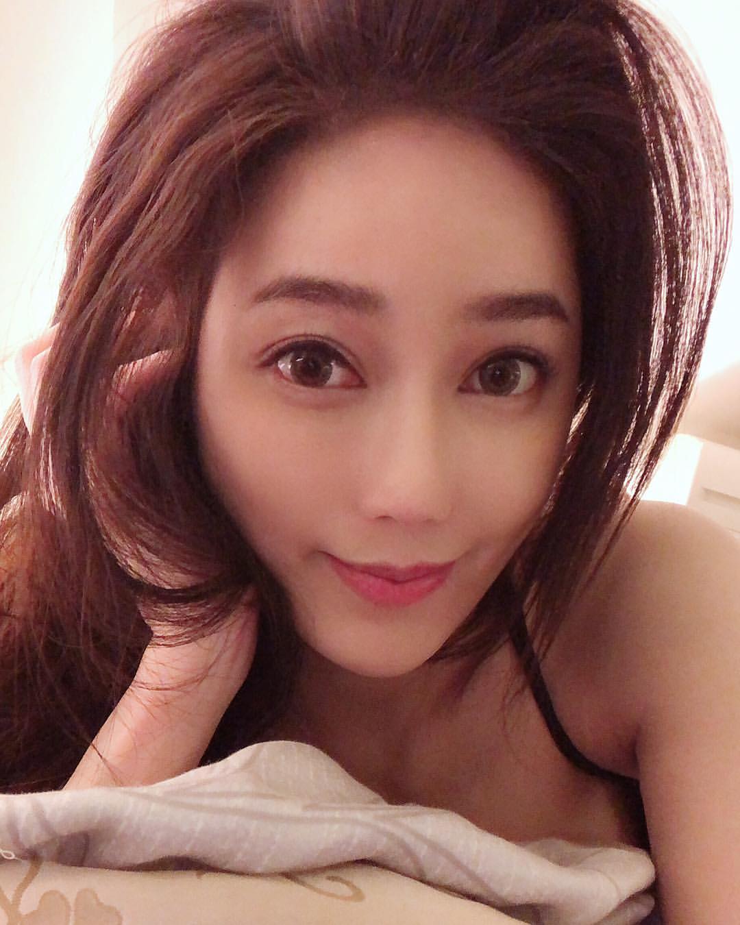 顏值+身材完全天菜級!火辣尺度超誘人 Mia-第1章-图片11