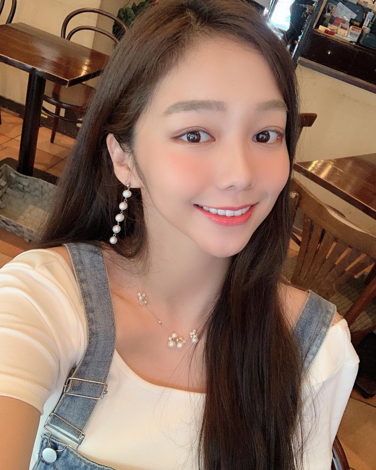 女模金莎Mimi 氣質外表超吸睛......笑起來會把人勾走-第1章-图片5