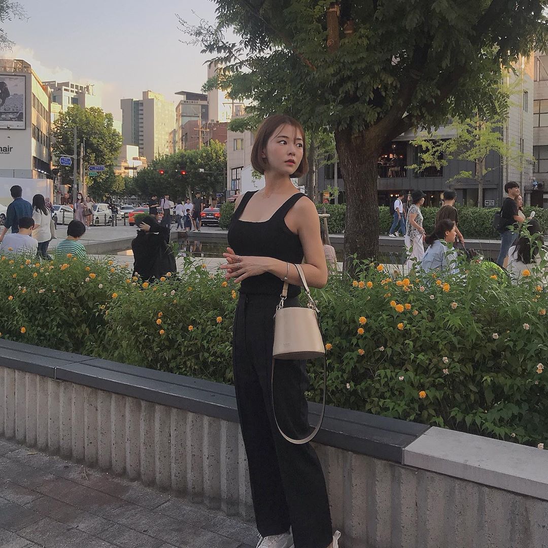 絕美白皙大乳好料身材 絕品顏值深藏不露好養眼-第1章-图片12