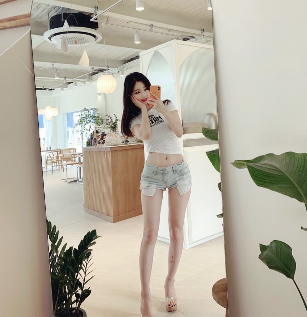 笑容超甜大眼美女 微微一笑戀愛感爆棚好喜歡-第1章-图片8