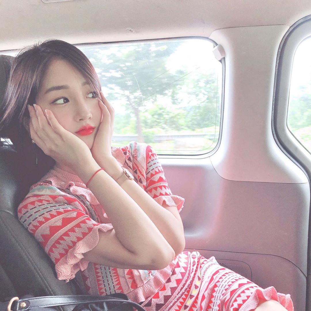 韓國甜姊兒獨領風騷 超殺電眼看了好酥麻-第1章-图片13