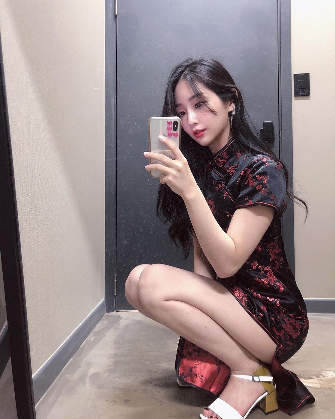 韓國甜姊兒獨領風騷 超殺電眼看了好酥麻-第1章-图片17