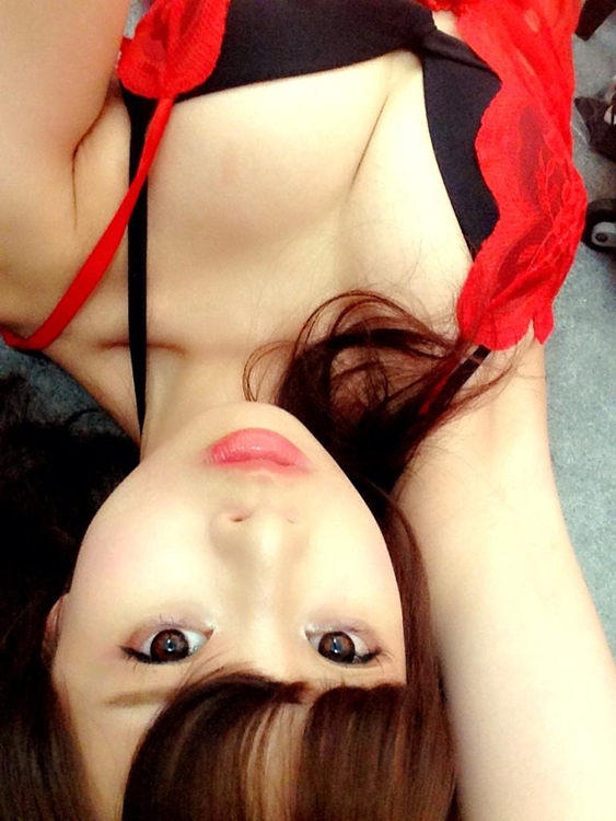 日本厚唇系正妹 實崎ゆうみ-第1章-图片13