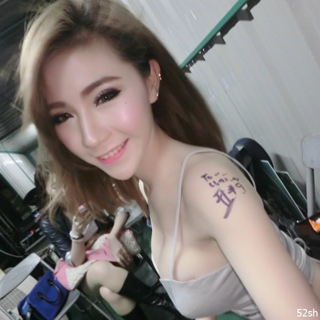 展場爆乳妹 Tangmo-第1章-图片18