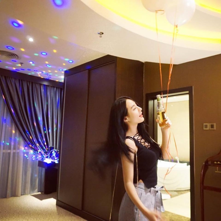 大馬新山十大顏值女神 Katrina Low-第1章-图片6