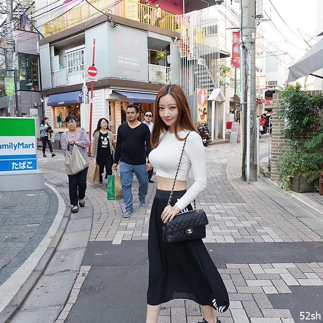 南韓又一位「娜美舞者」YUN SARANG 윤사랑-第1章-图片4