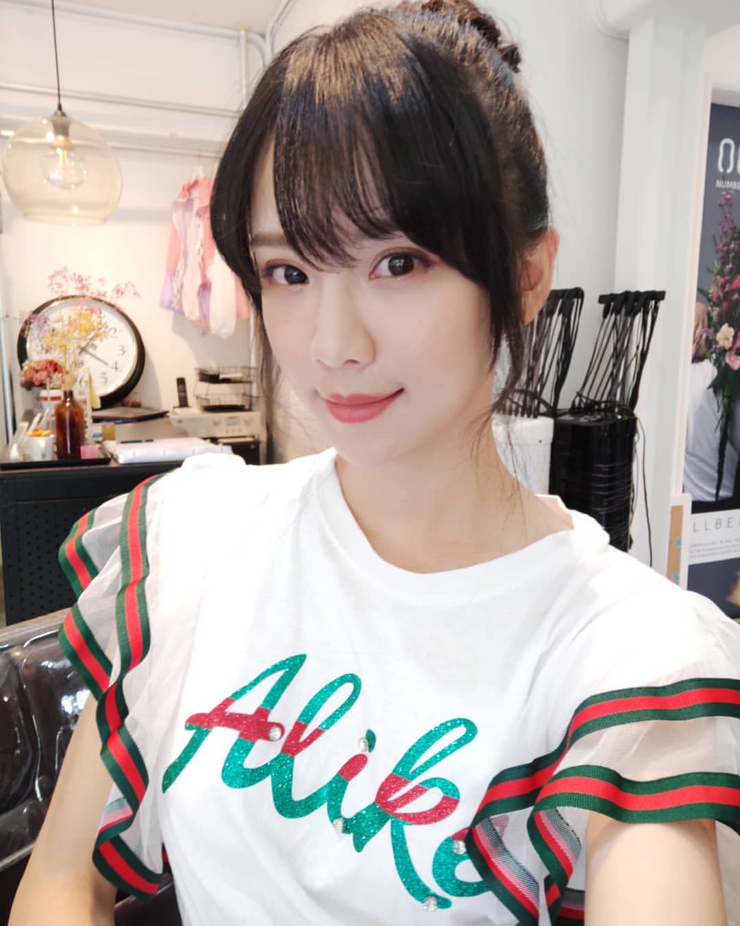 氣質妹顏質超吸睛 白皙美背吹彈可破 水夏mika-第1章-图片4