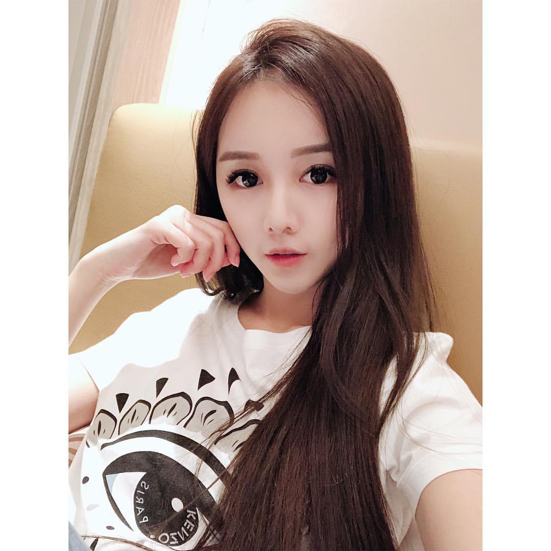 侯珮甄 身材夭壽骨辣....IG滿滿蜜桃美照:強到跪著看-第1章-图片17