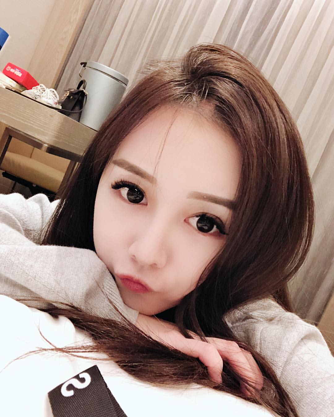 侯珮甄 身材夭壽骨辣....IG滿滿蜜桃美照:強到跪著看-第1章-图片16