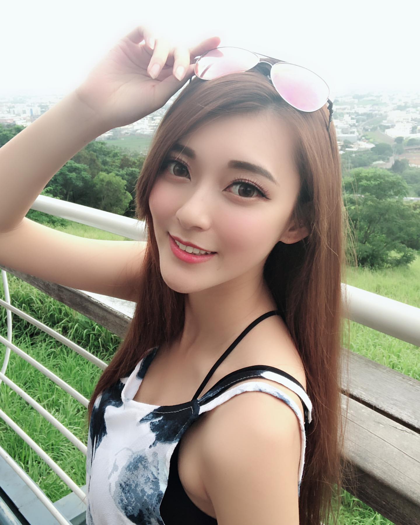 張舒晴 豪乳露深溝 網友瞬間炸裂:Q彈鮮嫩好可口-第1章-图片8