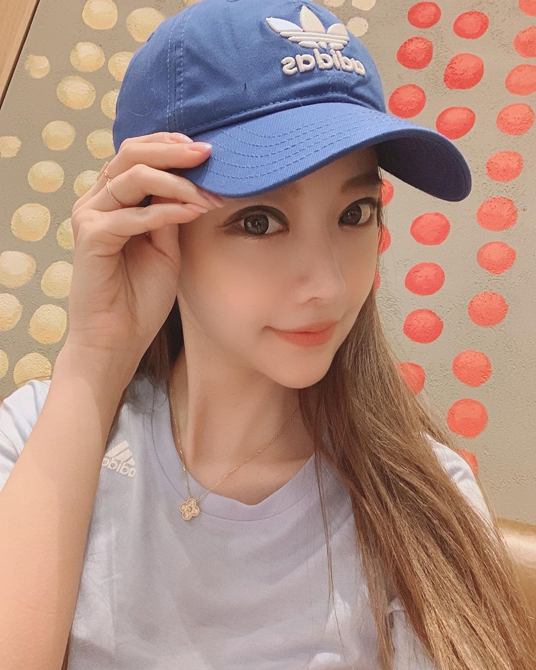 白長辣腿姊姊收服腿控 性感小蠻腰使人心醉神迷-第1章-图片10