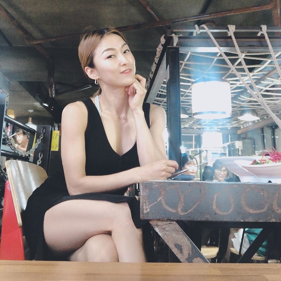 豐滿傲人雙腿刺激你性慾 獨領風騷使網友欲罷不能-第1章-图片8