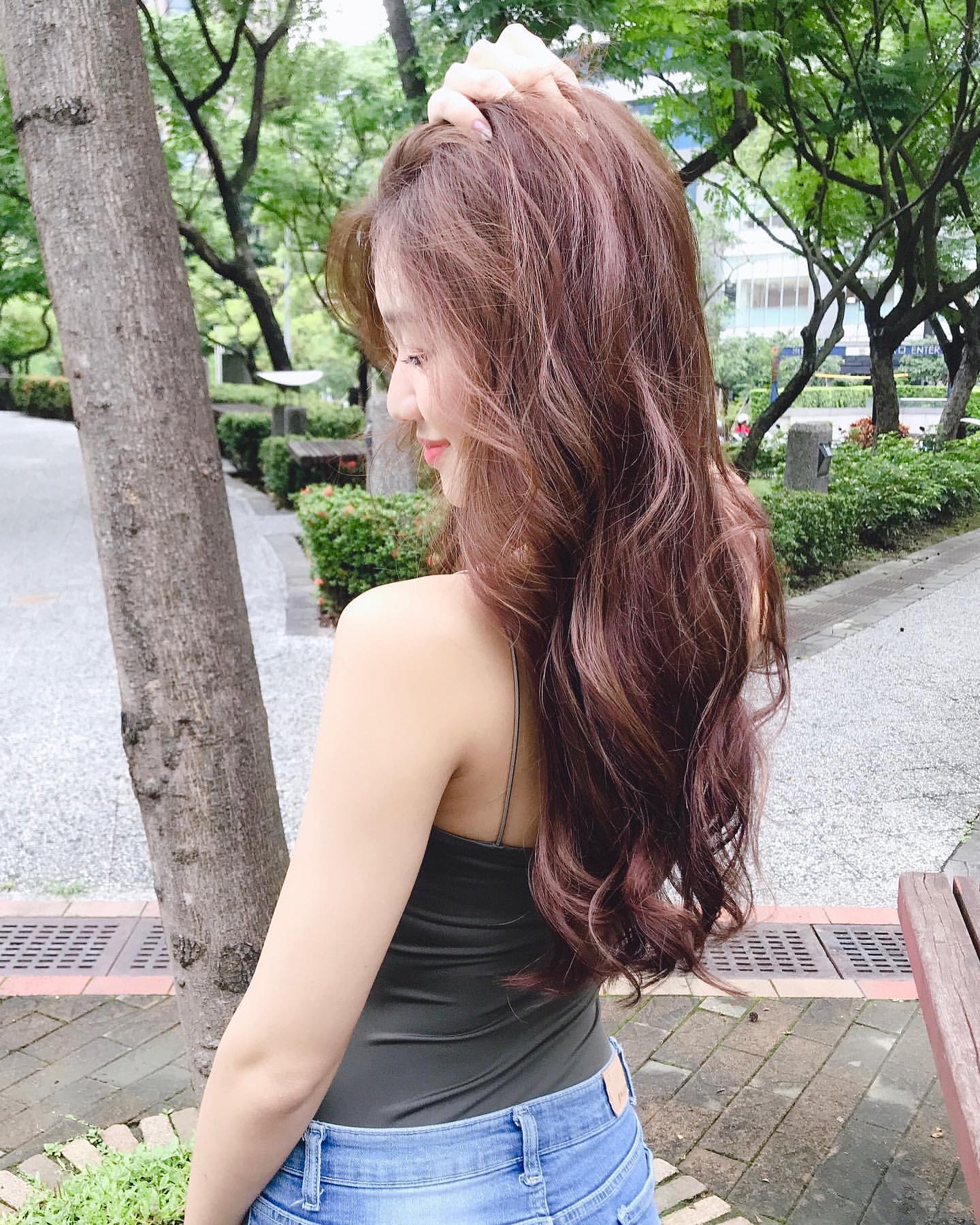 Becca陳婷婷溢出傲人雙乳 畫面超香甜...追蹤人數飆升-第1章-图片14