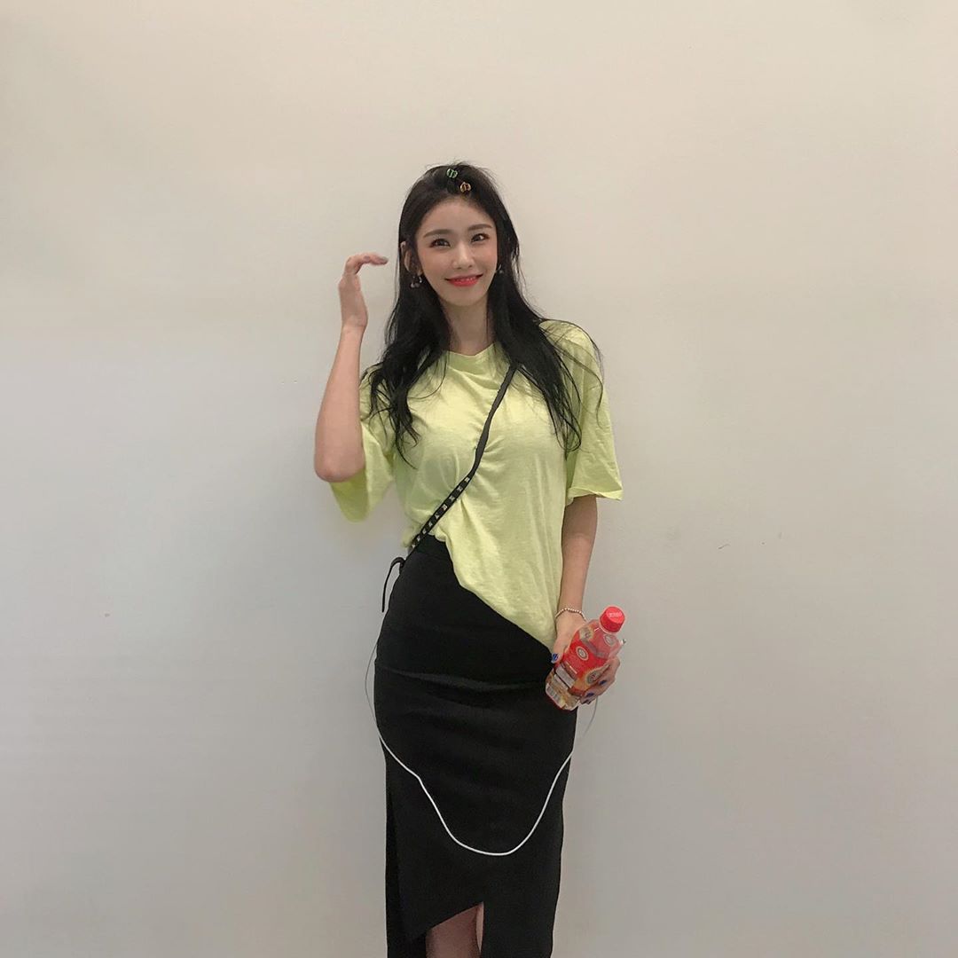 氣質韓國淑女情純甜笑 秀出女神級身軀鄉民秒圈粉-第1章-图片8