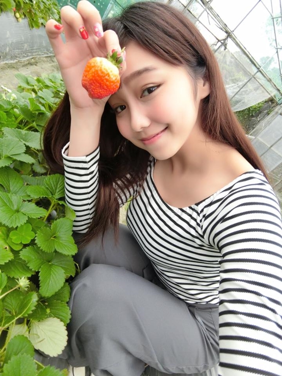 173長腿的D奶正妹 金莎Mimi 陳蘊予-第1章-图片23