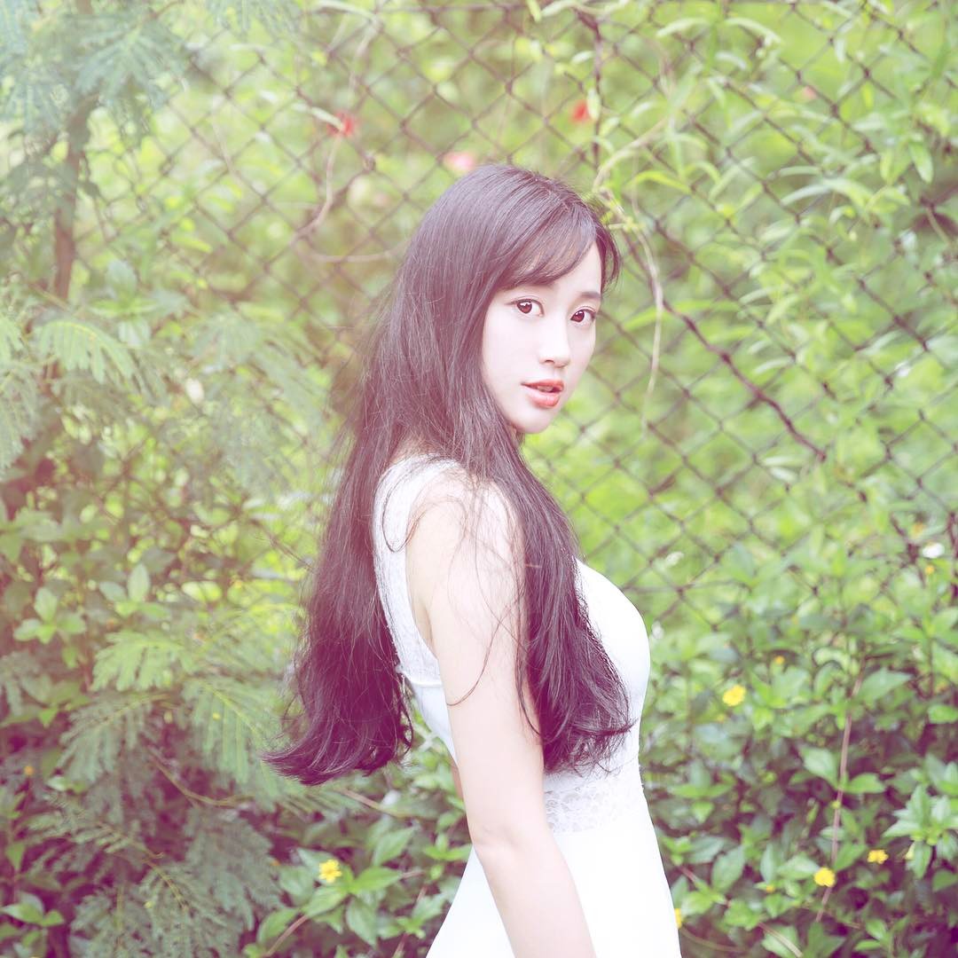 Rennee Ho 有空到新加坡對面那個無人島找我~-第1章-图片2