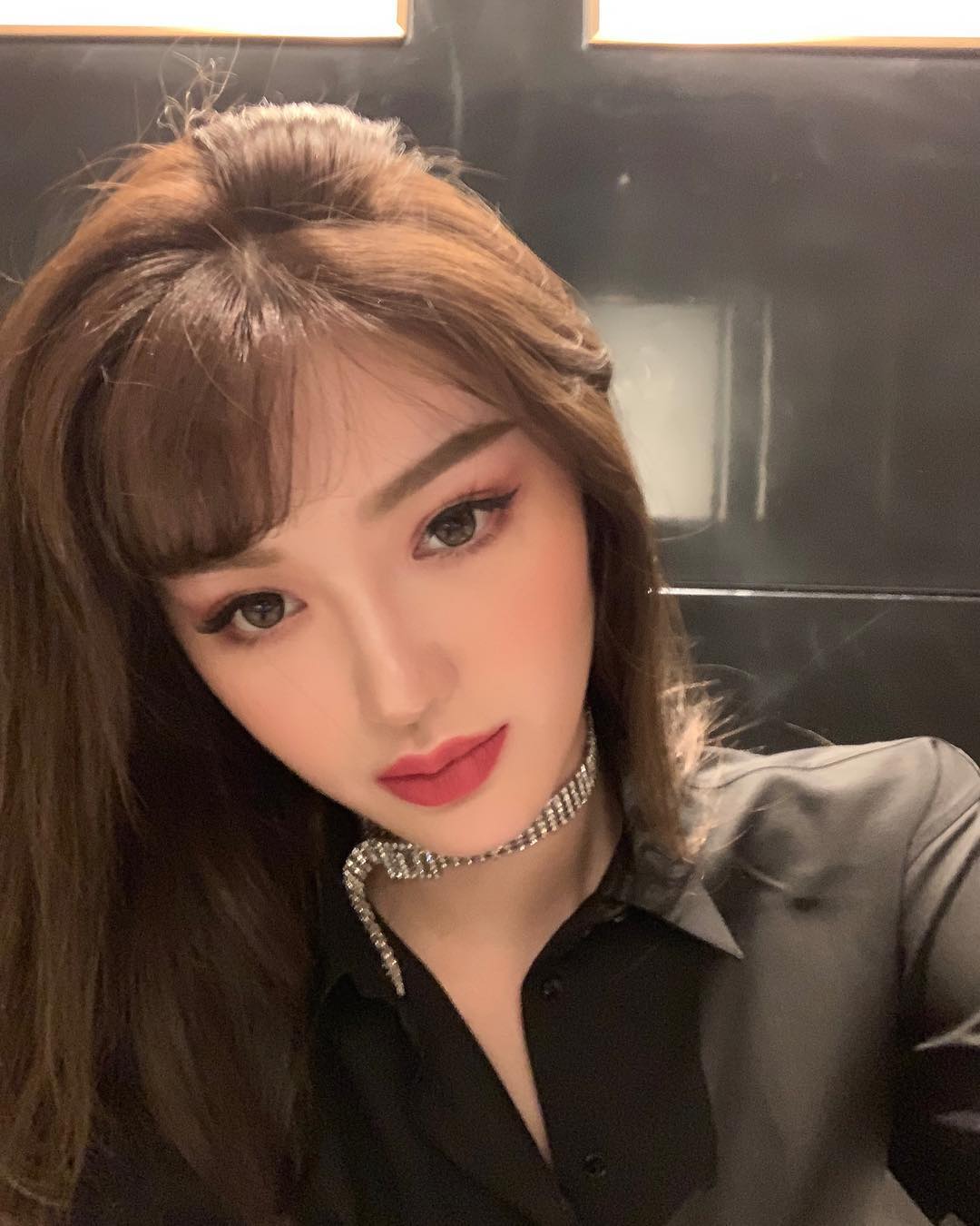 Sabrina Zhang has a fascinating body.-第1章-图片12