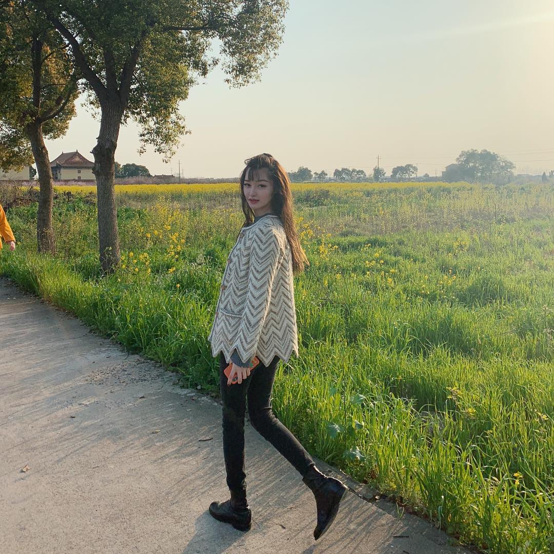 Sabrina Zhang has a fascinating body.-第1章-图片15