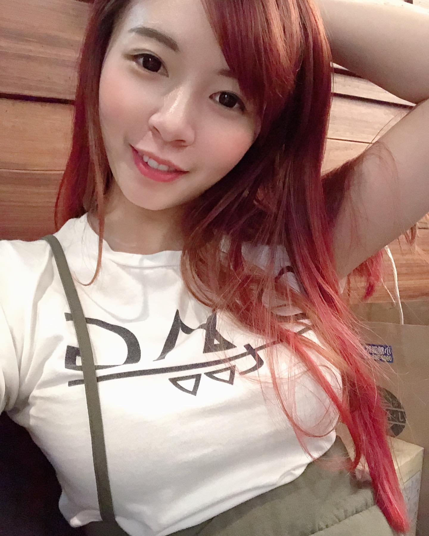 清新顏質一笑秒戀愛…讓人看好看滿 恐龍妹 林心穎-第1章-图片2