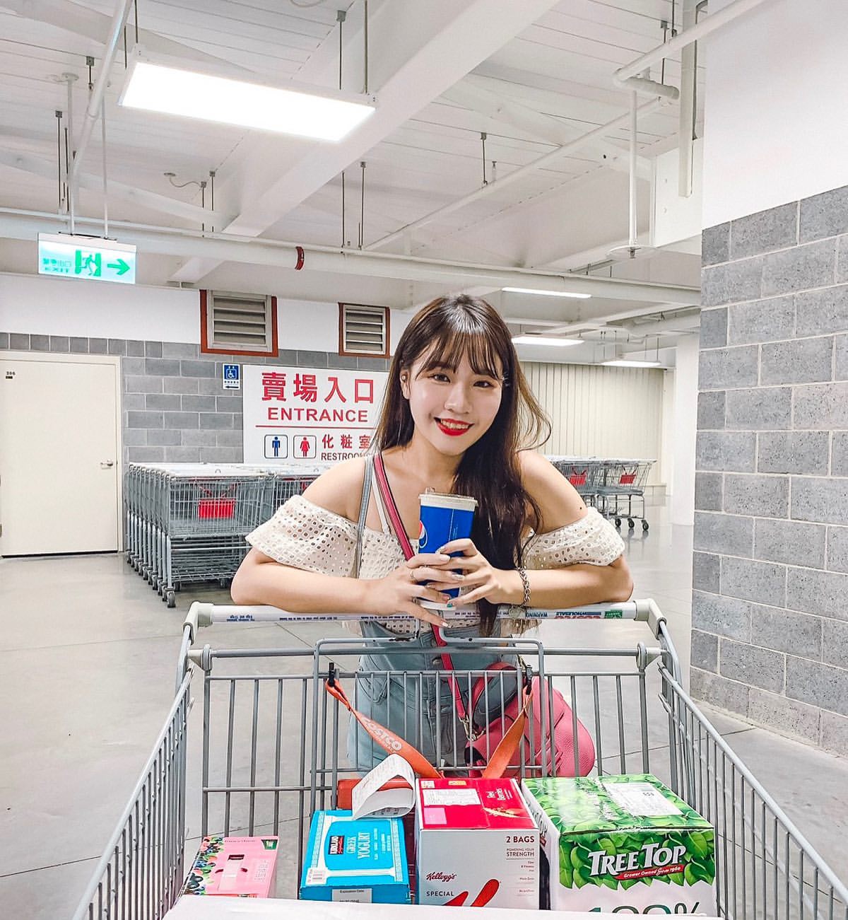 玄玄 火辣美尻超飽滿…眾人秒融化 網友:求門-第1章-图片17