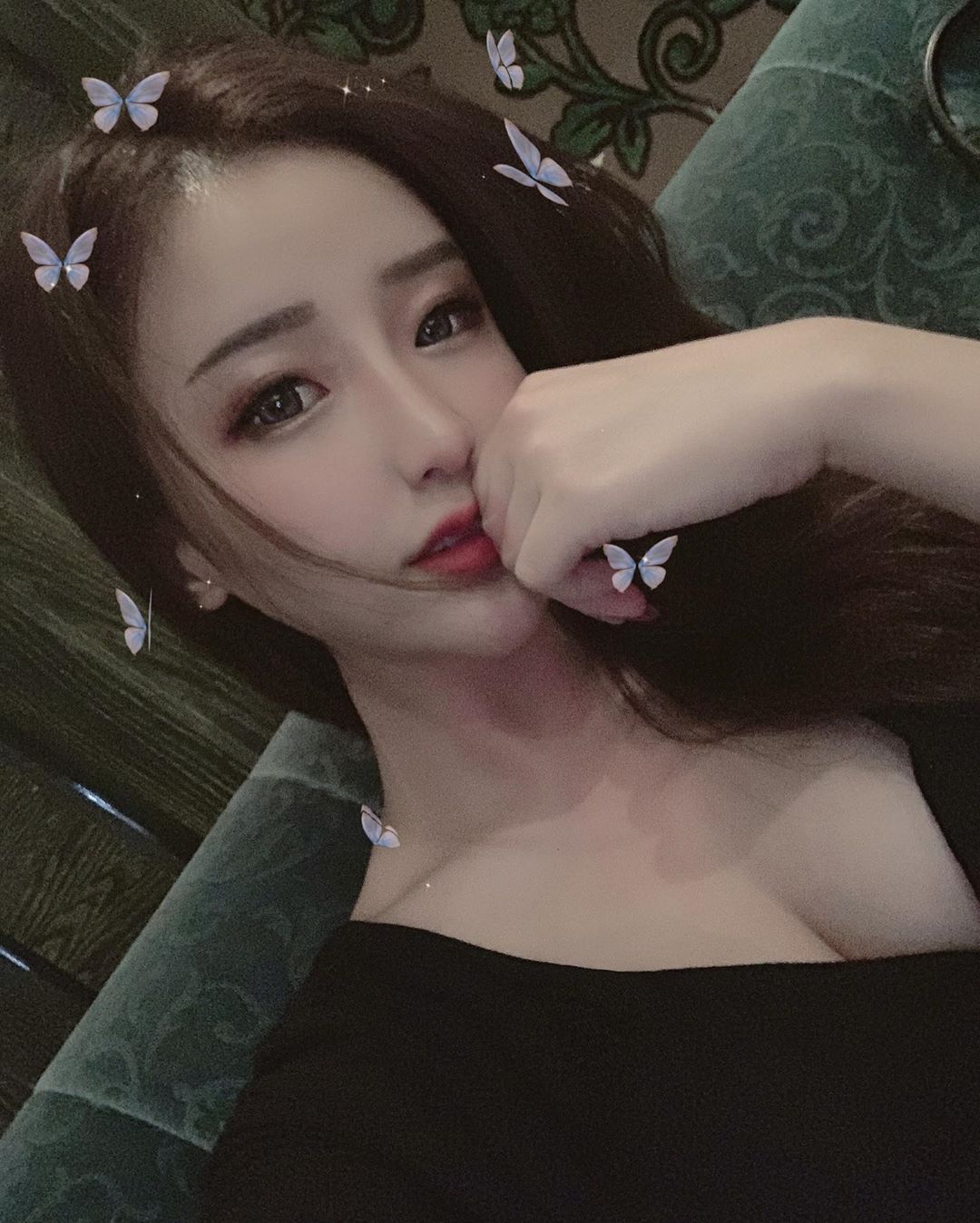 「暴力身材超歐美」深V一次看夠 janeouyang-第1章-图片15