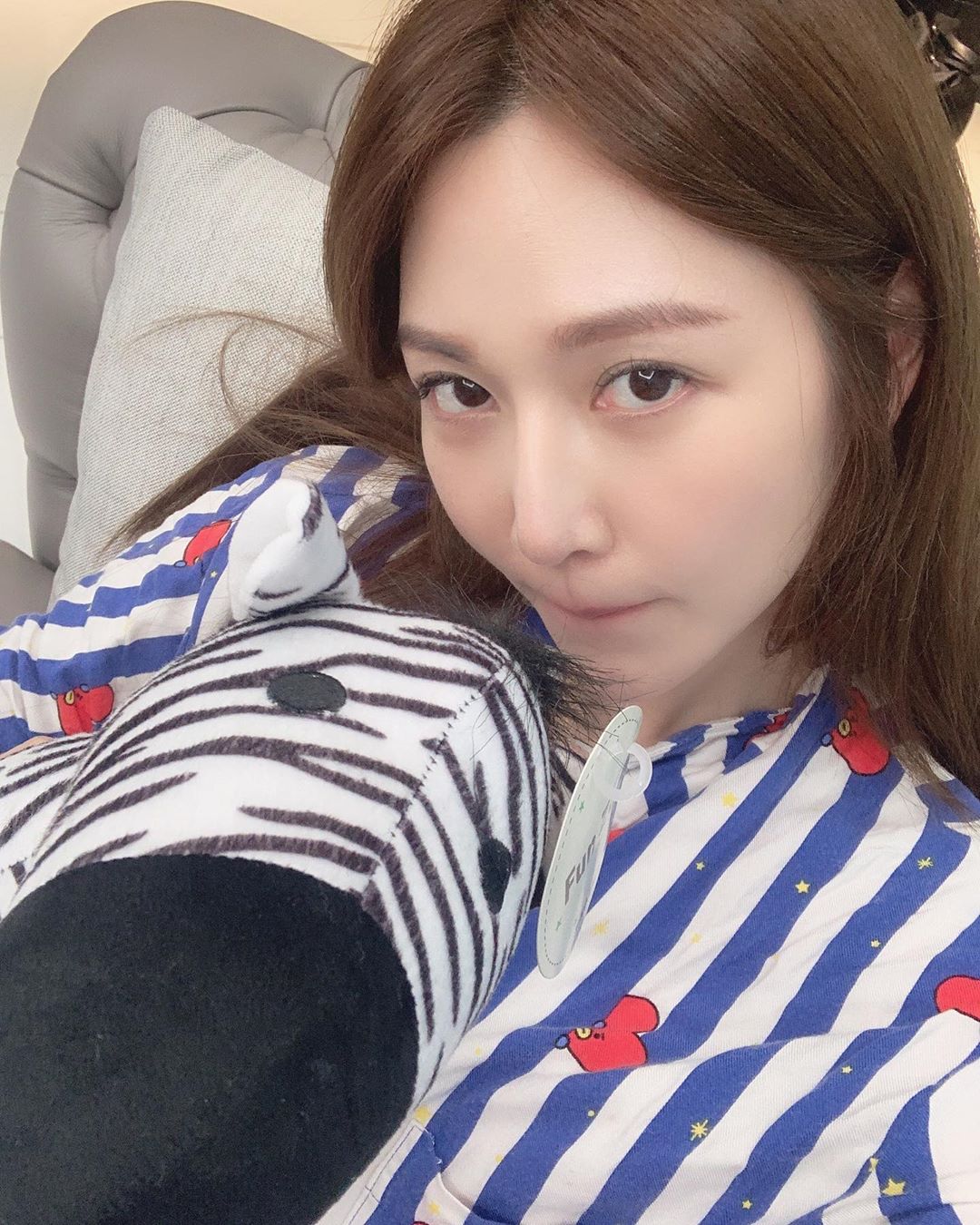 Why do women use their time only to make people not forget her?-第1章-图片11