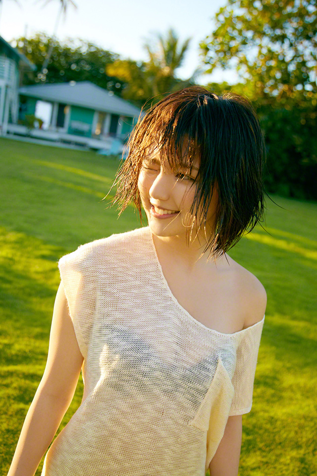2015年11月10日【寫真】真野惠里菜漸見成熟越大越瘦要谷胸拍攝寫真 (25P)-第1章-图片3