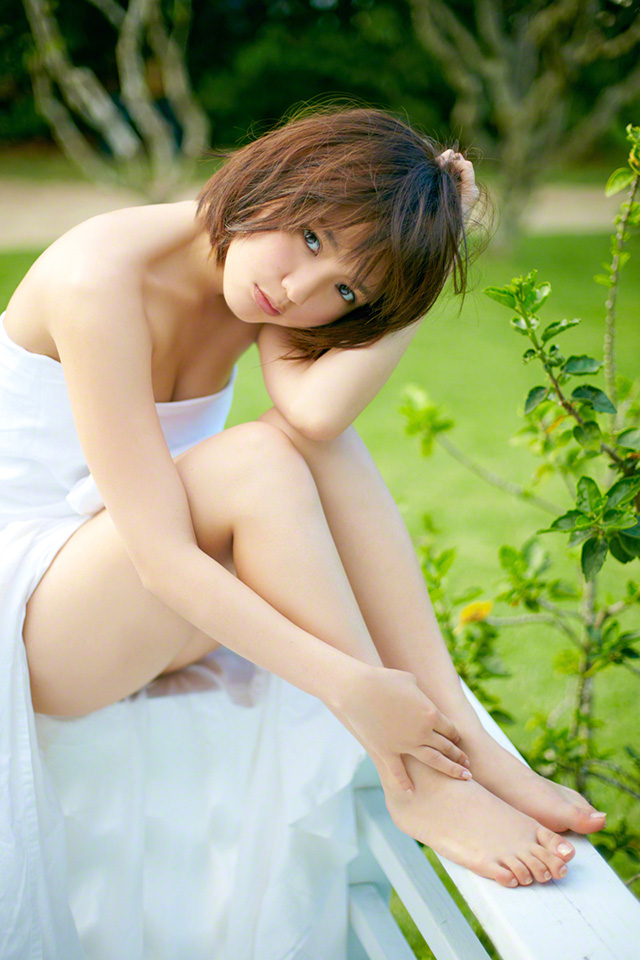 2015年11月10日【寫真】真野惠里菜漸見成熟越大越瘦要谷胸拍攝寫真 (25P)-第1章-图片15