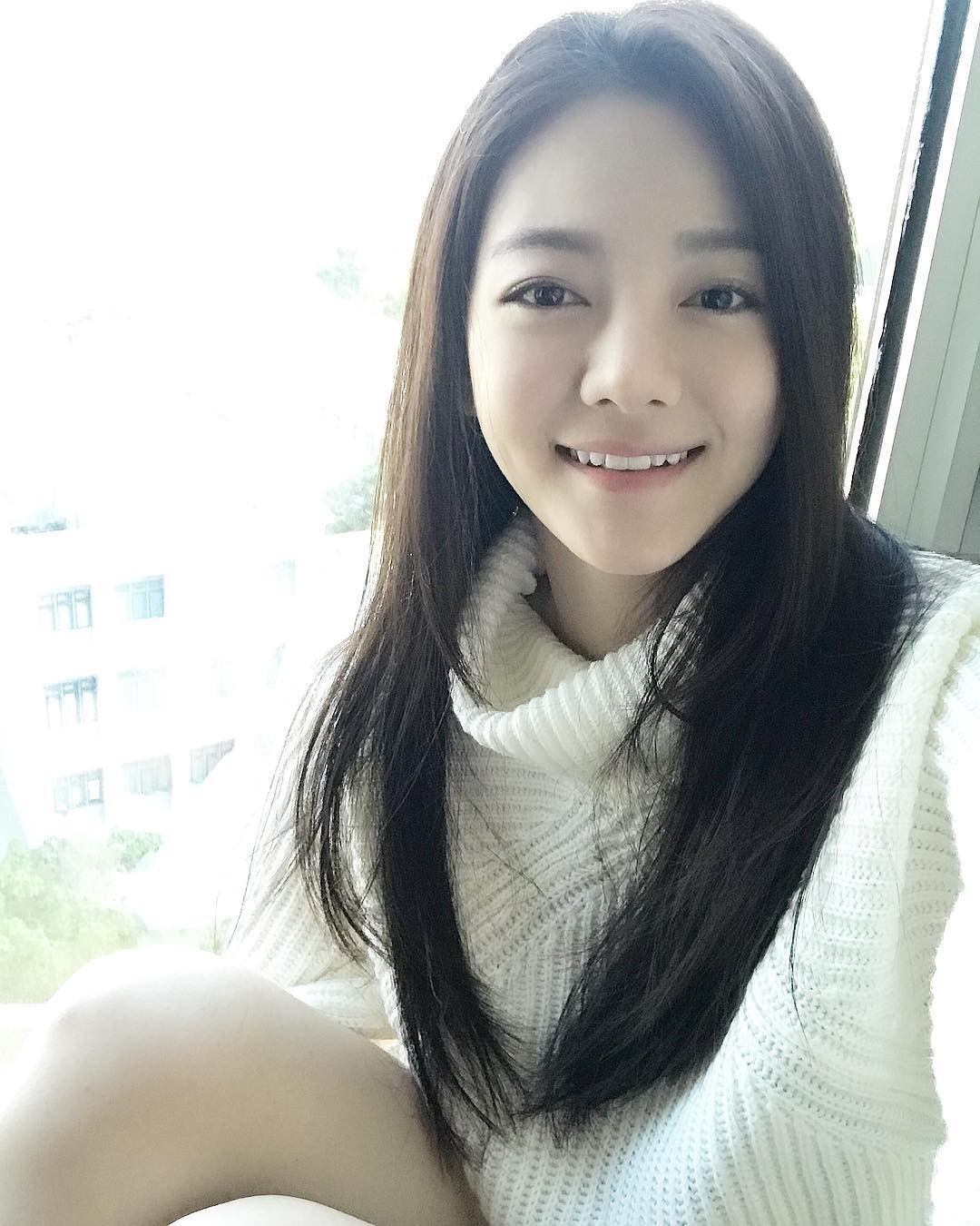 鄭雁涵: 好久不見了 最近在南太平洋避難啦-第1章-图片10