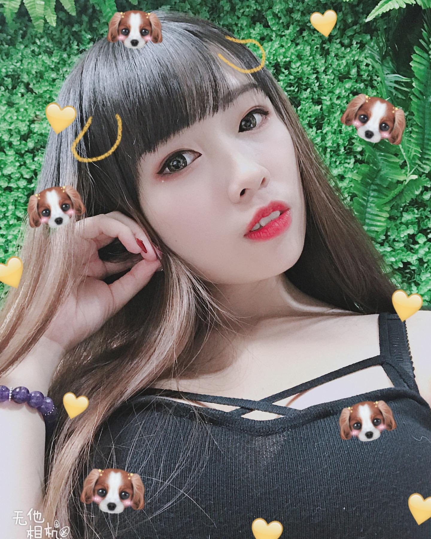 Nina NiNi's chest is also overwhelmingly full of color value.-第1章-图片7