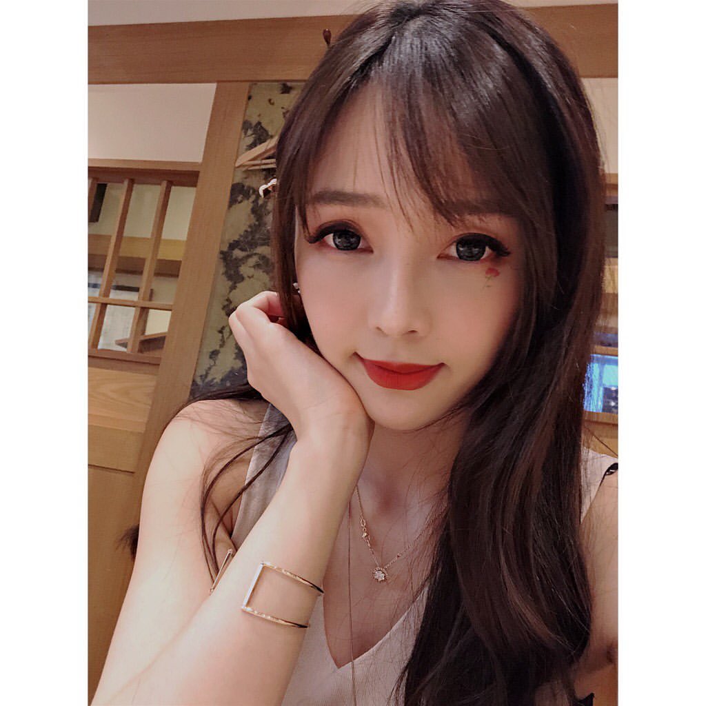 Janice真 無暇神顏值...…眾人看了秒融化-第1章-图片17